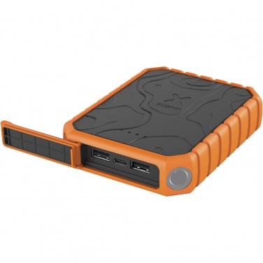 Logotrade Geschäftsgeschenke das Foto: Xtorm XR201 Xtreme 20 W 10.000 mAh QC3.0 wasserdichte, robuste Powerbank mit Taschenlampe