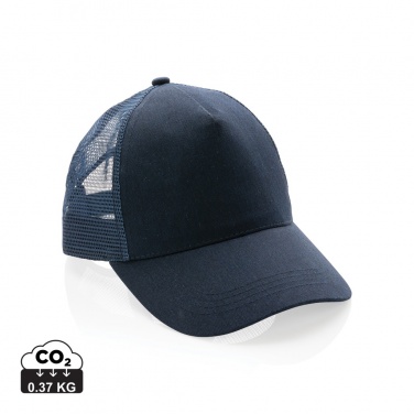 Logotrade Werbegeschenke das Foto: Impact AWARE™ 190gr Brushed rCotton 5 Panel Trucker-Cap