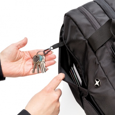 Logotrade Werbeartikel das Foto: Swiss Peak RFID Wochenendtasche mit Kofferöffnung