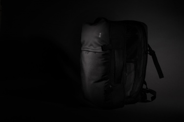 Logotrade Werbeartikel das Foto: Swiss Peak AWARE™ RPET 15.6" erweiterbarer Wochenendrucksack