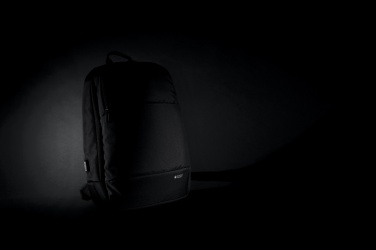 Logotrade Geschäftsgeschenke das Foto: Swiss Peak AWARE™ moderner 15,6" Laptop-Rucksack