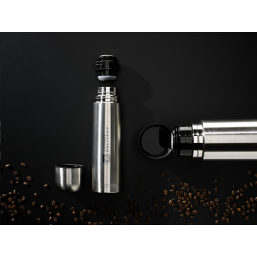 Logotrade Werbeartikel das Foto: Thermotop Midi RCS Recycled Steel 500 ml Thermoflasche