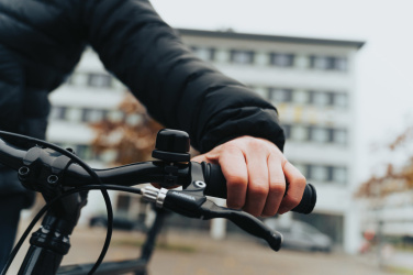 Logotrade werbemittel das Foto: Pedalfinder Fahrradklingel mit weltweiter Ortung