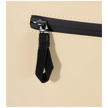 Logotrade Werbeartikel das Foto: Resi Plus 15" GRS-recycelter Rolltop Rucksack 18 L