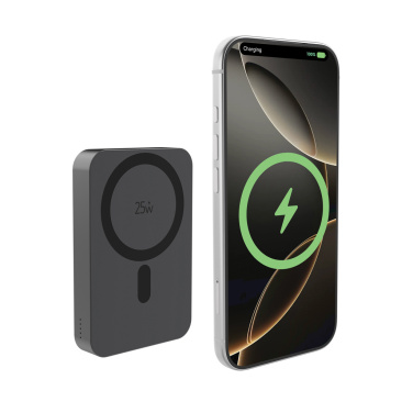Logotrade Werbeartikel das Foto: Quantum RCS Ultra-Fast 25W 10.000mAh magnetische Powerbank