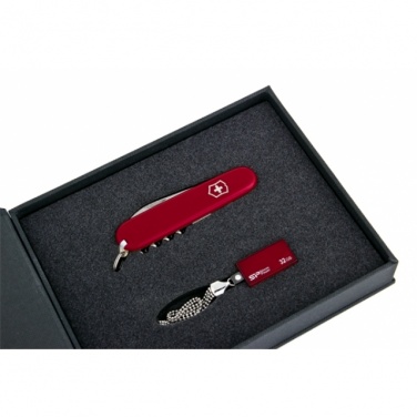 Logotrade promotional gift picture of: Giftset in red colour  8GB	color red