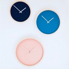 Wooden wall clock L