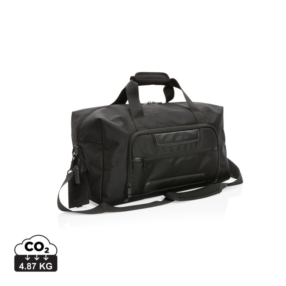 Logotrade advertising products photo of: Swiss Peak AWARE™ RPET Voyager weekend bag