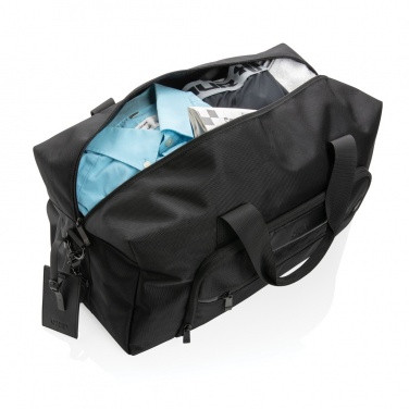 Logotrade promotional giveaway image of: Swiss Peak AWARE™ RPET Voyager weekend bag