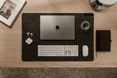 Logotrade promotional gift picture of: VINGA Albon GRS recycled felt desk pad