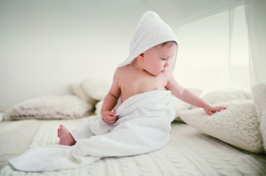 Logo trade promotional giveaway photo of: Cotton hooded baby towel