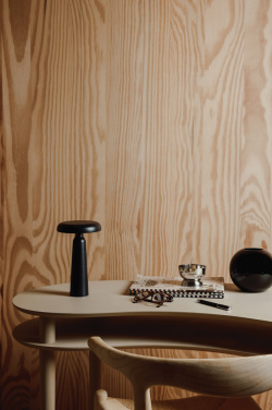 Logotrade advertising products photo of: VINGA Avery RCS table lamp