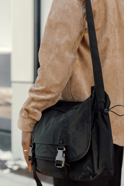 Logo trade promotional merchandise photo of: KENTO URBAN RCS recycled nylon 15.6 inch Messenger