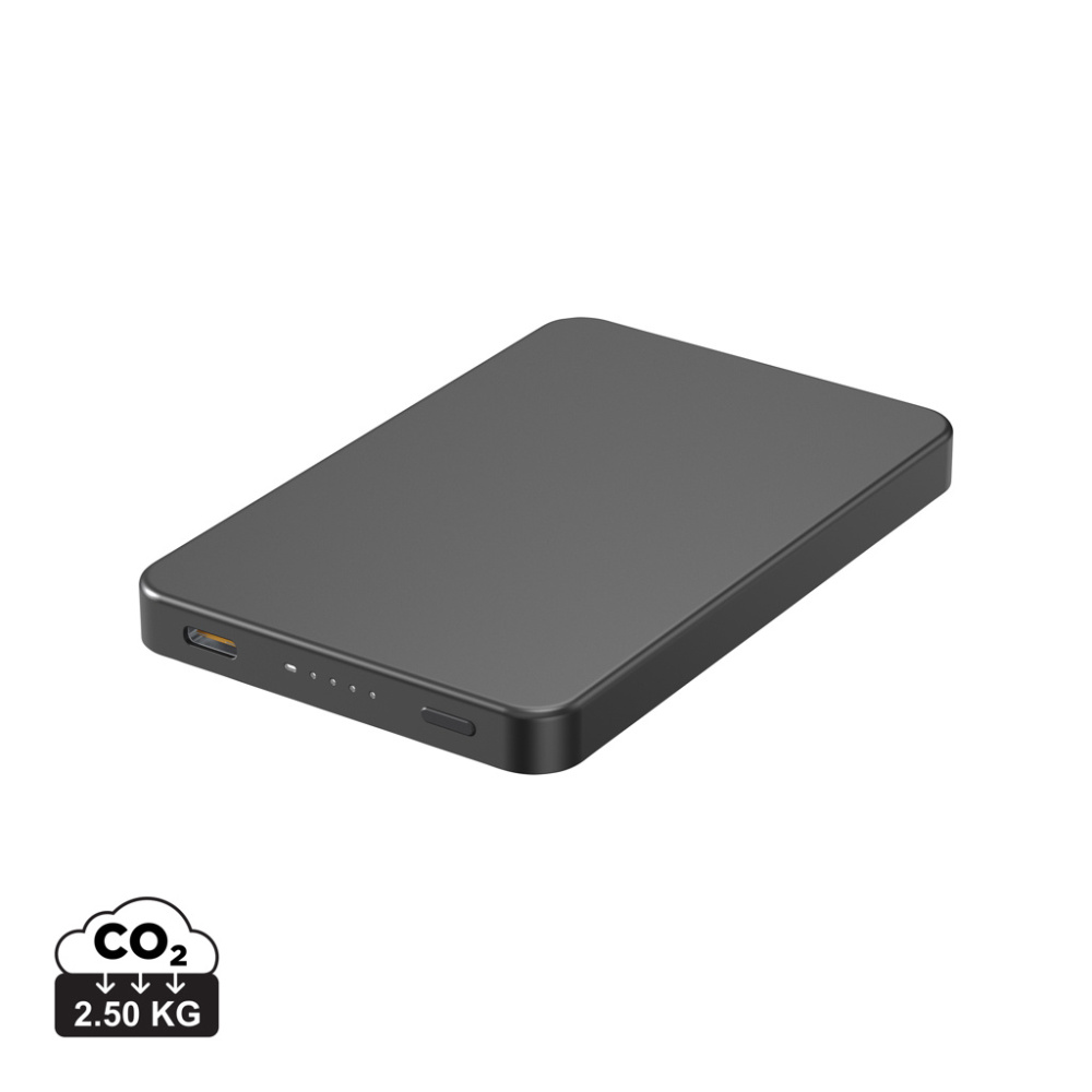 Logotrade advertising products photo of: Urban Vitamin Marin 5000mAh magnetic 15W wireless powerbank