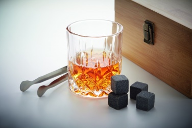 Logotrade reklaamtooted pilt: Viskiklaaside komplekt puidust karbis