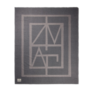 Logotrade firmakingi foto: VINGA Monogramm GRS tekk