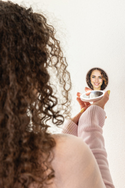 Logotrade ärikingid pilt: Lumora LED laetav meigipeegel