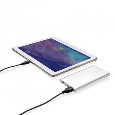 Logotrade liikelahja mainoslahja kuva: 4.000 mAh type C powerbank, silver