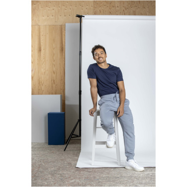 Logotrade dāvanas foto: Organisks vīriešu t-krekls ar īsām piedurknēm Azurite