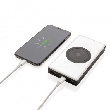 Логотрейд pекламные продукты картинка: Reklaamtoode: 10.000 mAh Powerbank with PD and Wireless charger, silver