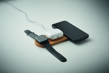 Лого трейд pекламные продукты фото: 3 in 1 15W wireless charger