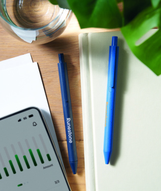 Лого трейд pекламные cувениры фото: Ручка из зерноволокна и ПП