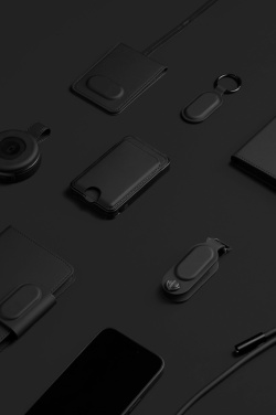 Лого трейд pекламные продукты фото: Бирка для багажа VINGA Baltimore RCS с двумя держателями для поиска.