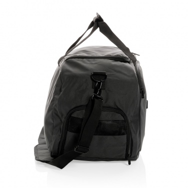 Logotrade profilreklam bild: Swiss Peak AWARE™ RPET sport duffle