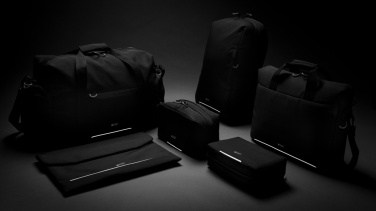 Logotrade profilprodukter bild: Swiss Peak AWARE™ RFID och USB A laptopryggsäck