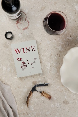 Logotrade presentreklam bild: VINGA Story of wine