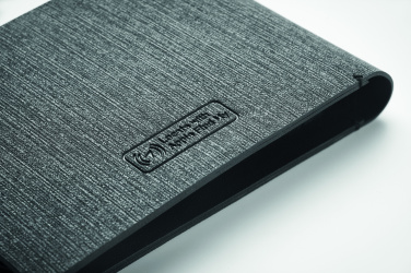 Logotrade profilreklam bild: PU-plånbok med tracker