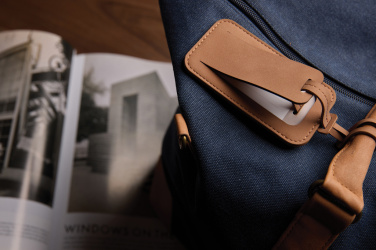 Logotrade reklamprodukter bild: VINGA Bosler RCS bagagetag