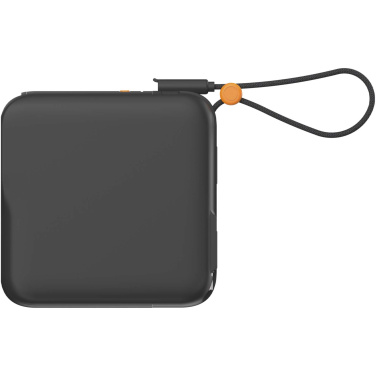Logotrade presentreklam bild: Xtorm TravelPro 30 W 3-i-1-reseladdare på 10 000 mAh